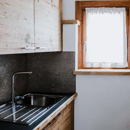 ベッド・アンド・ブレックファスト Atelier Della Montagna Zambla Alta